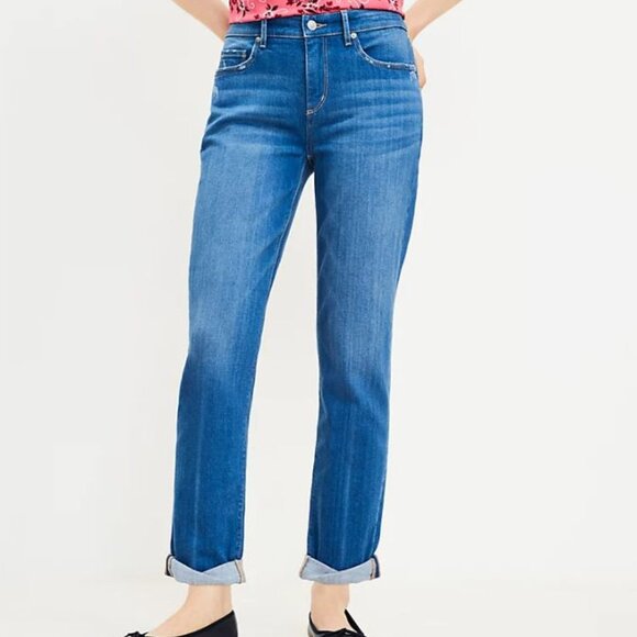 NWT LOFT Girlfriend Mid Rise Jeans in Original Mid Indigo Wash Regular Fit - 30 - Picture 13 of 14